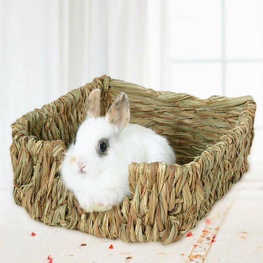 Hand-Woven Grass Hideaway: Natural Nest for Rabbits and Guinea Pigs